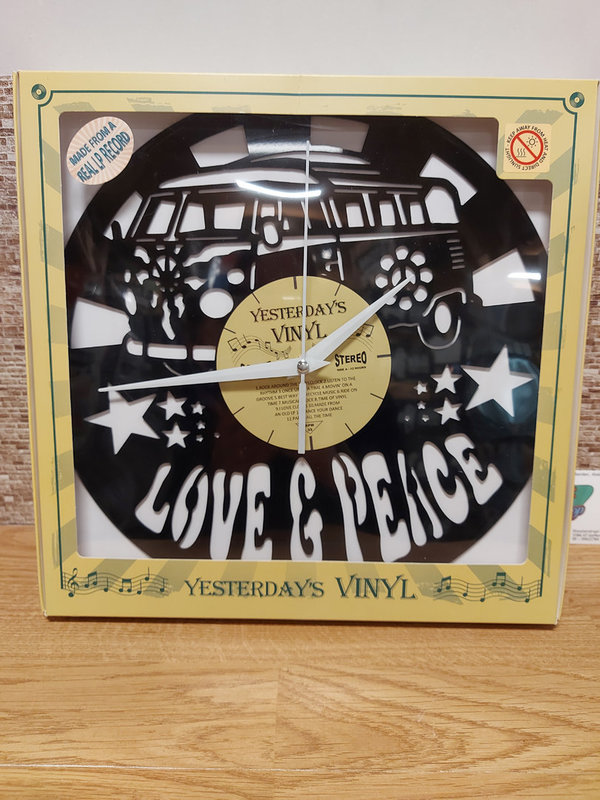 Love en Peace vinyl klok