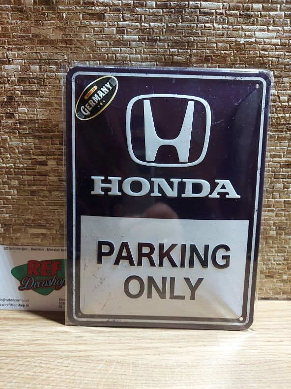 Honda AM Parking Only